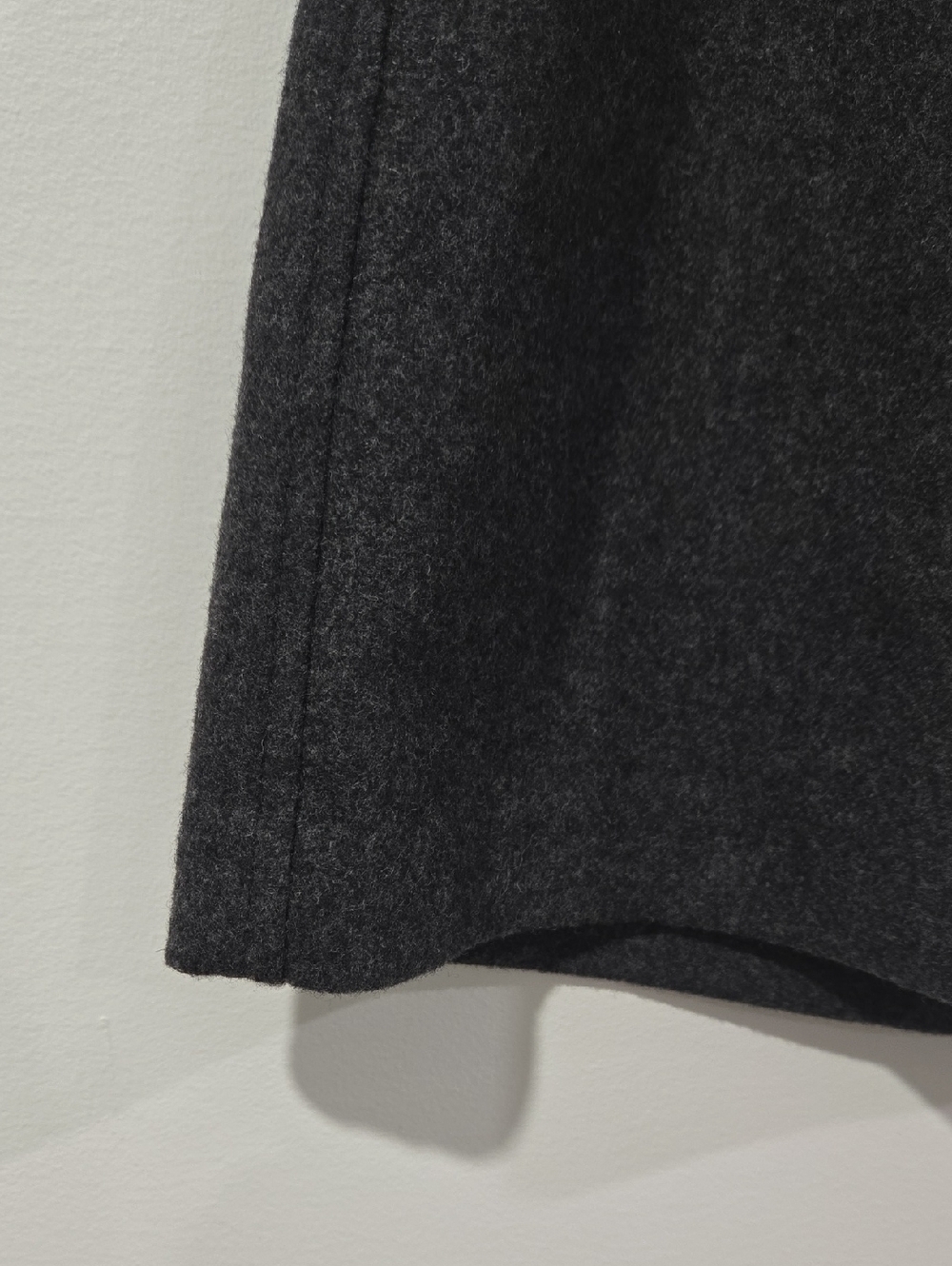 NWOT Wilfred Classic A Line Charcoal Grey Wool Blend Mini Skirt - Picture 3 of 10